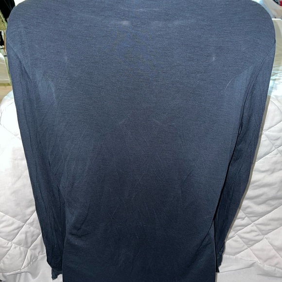 Babaton With Silk V-Neck - Picture 7 of 11